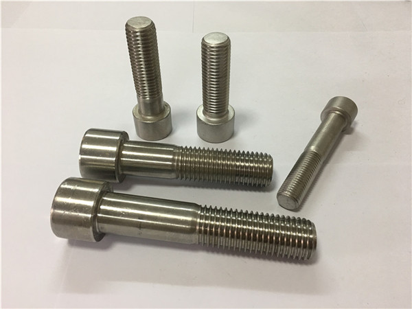 hastelloy c-276 (2.4819) din912 yuva baş qapağının vintləri